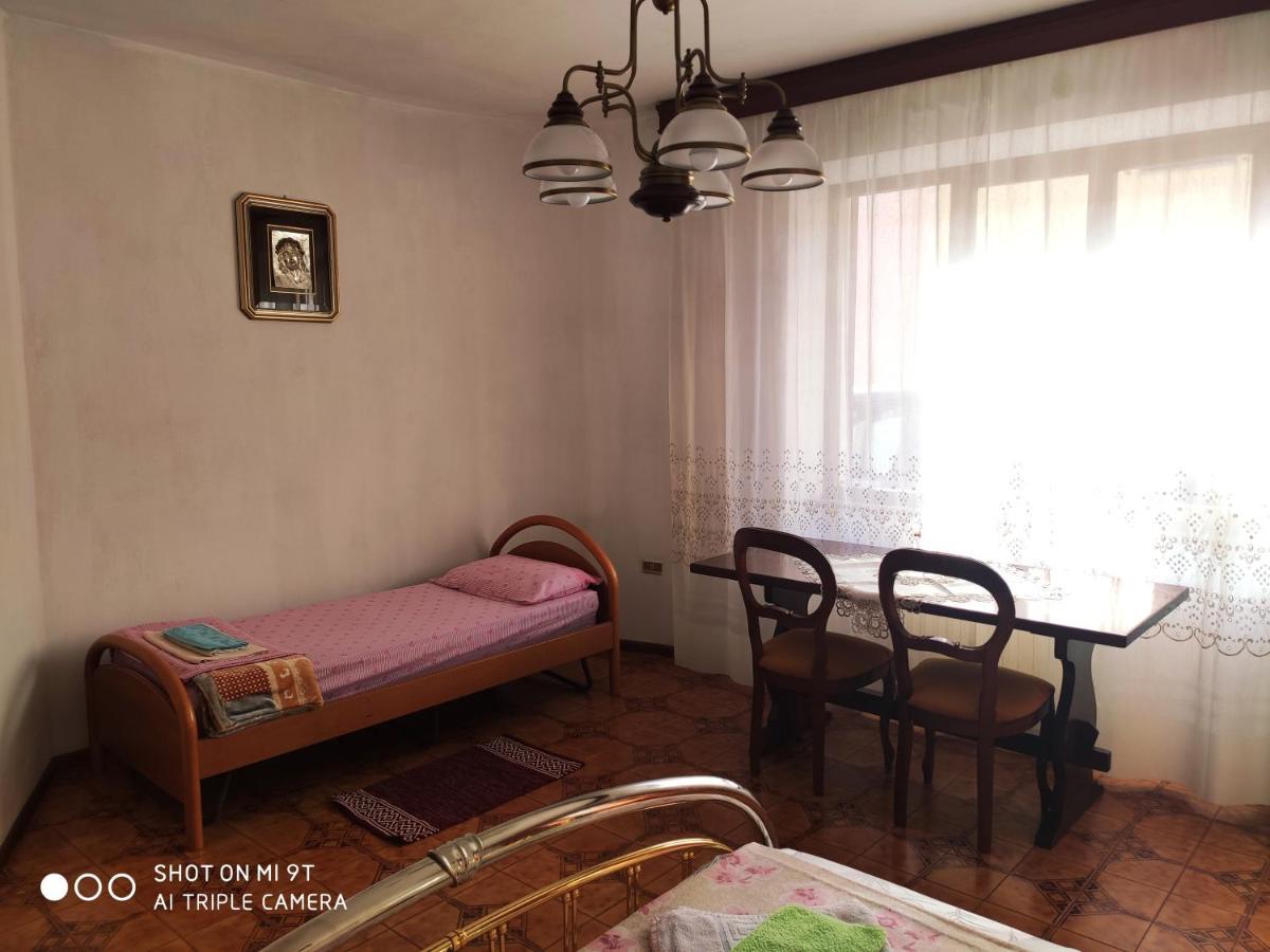 Apartment Via Montenegro Ghilarza Exterior photo